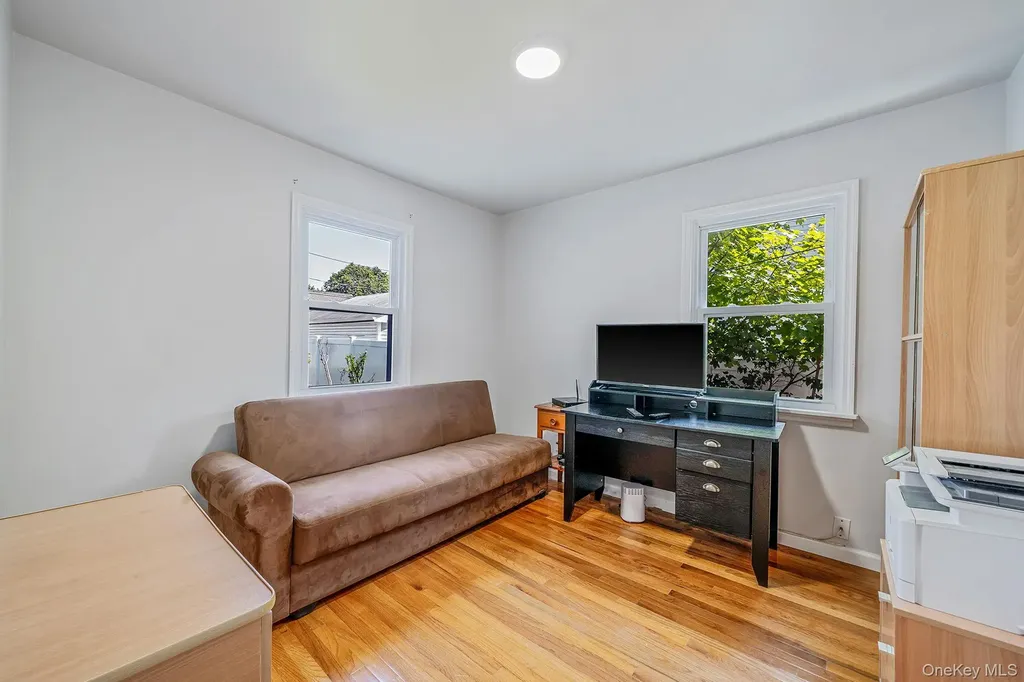 859 Franklin Avenue Valley Stream NY 11580