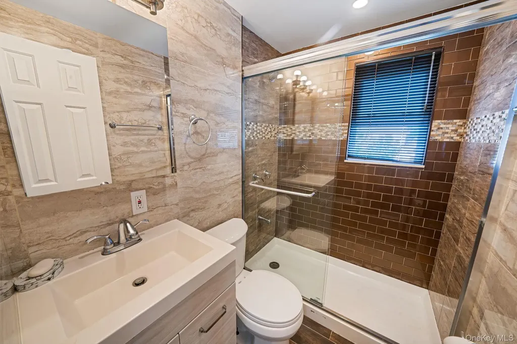 859 Franklin Avenue Valley Stream NY 11580