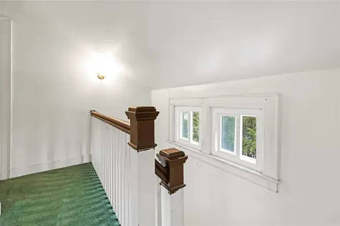 11480 178th Place Addisleigh Park NY 11434