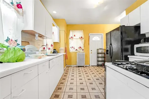 11480 178th Place Addisleigh Park NY 11434