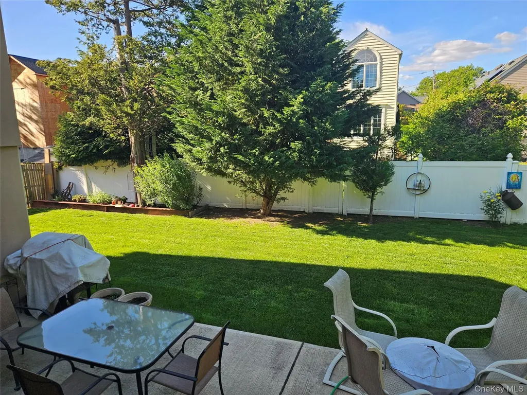 526 Hazel Drive Woodmere NY 11598