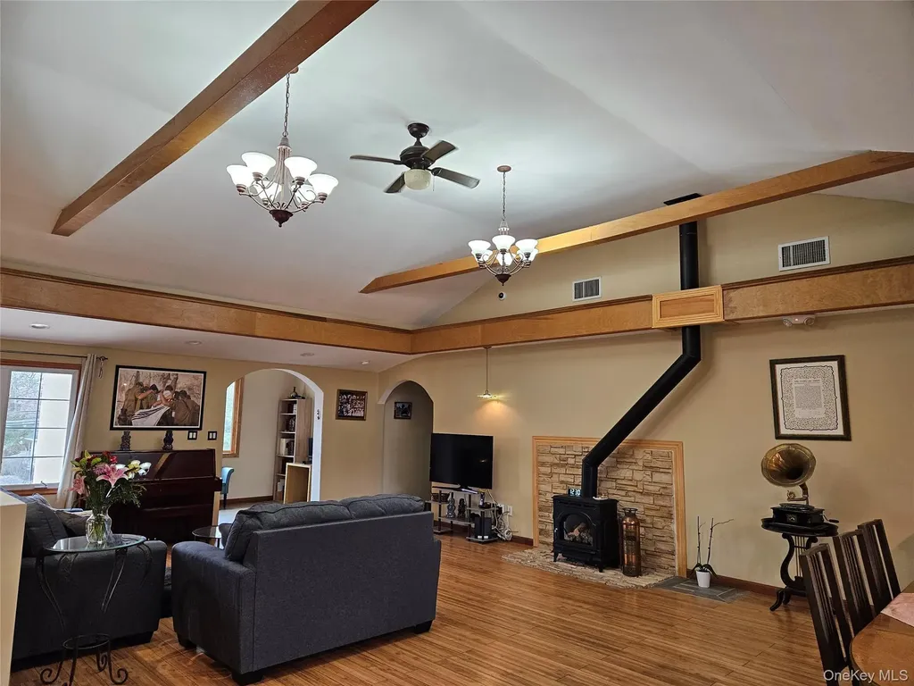 526 Hazel Drive Woodmere NY 11598
