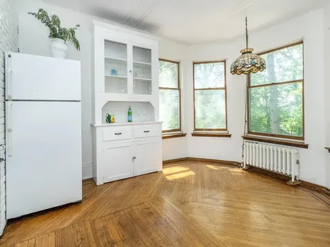 42 Central Avenue Sea Cliff NY 11579