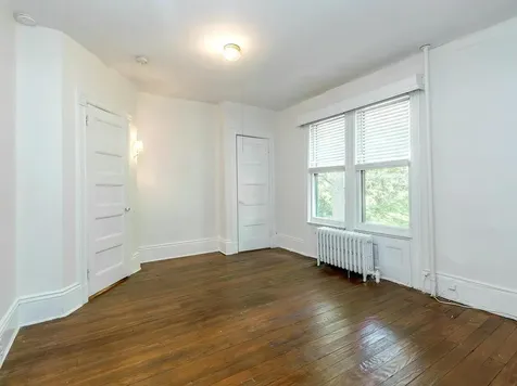 42 Central Avenue Sea Cliff NY 11579