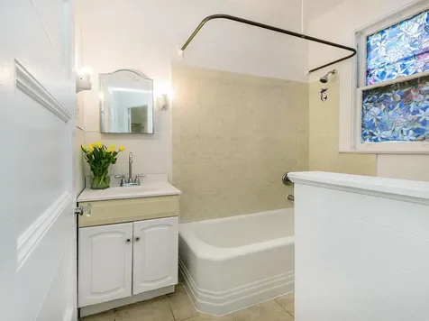 42 Central Avenue Sea Cliff NY 11579