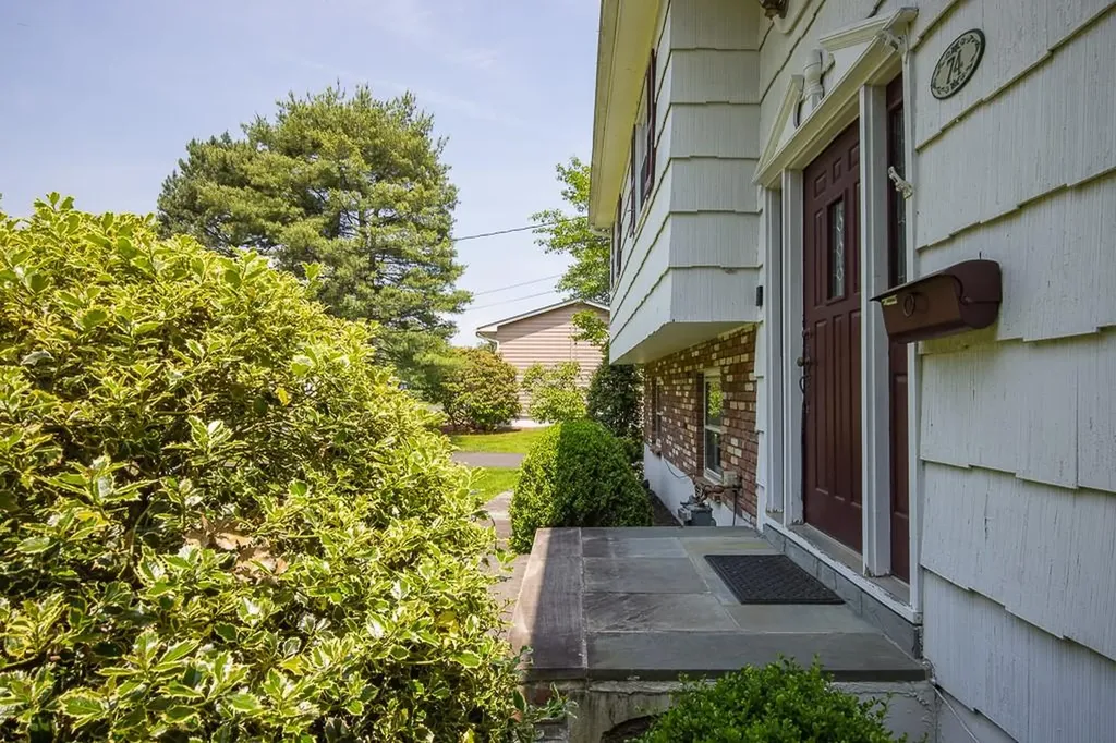 74 Eberling Drive New City NY 10956