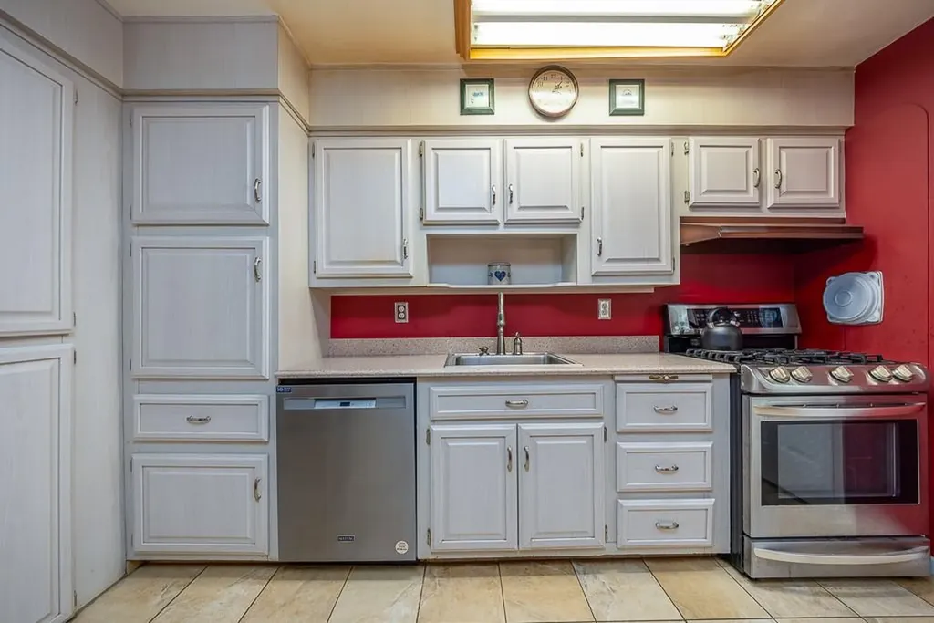 74 Eberling Drive New City NY 10956