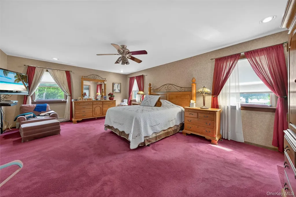 83 Dosen Road Middletown NY 10940