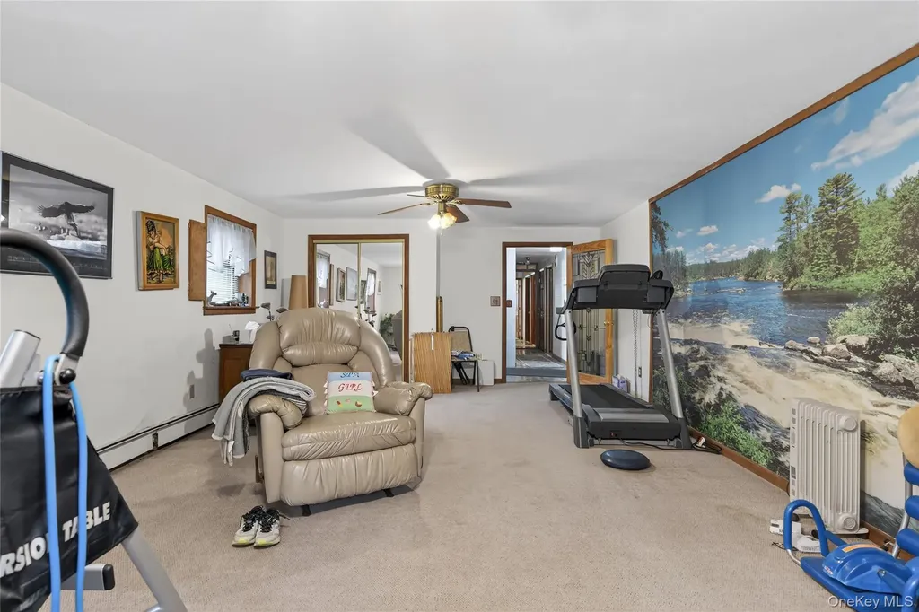 83 Dosen Road Middletown NY 10940