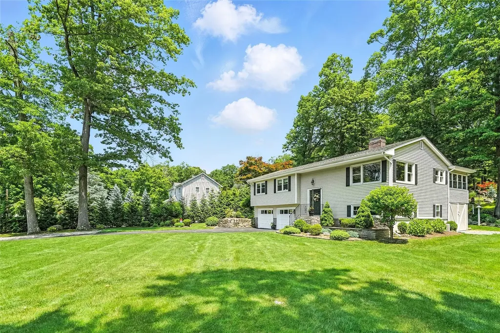 69 Clove Brook Drive Cold Spring NY 10516