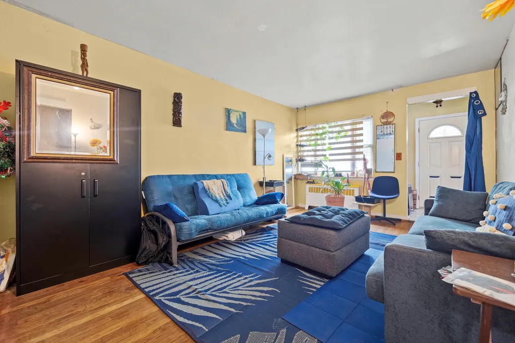 4331 Wilder Avenue Bronx NY 10466