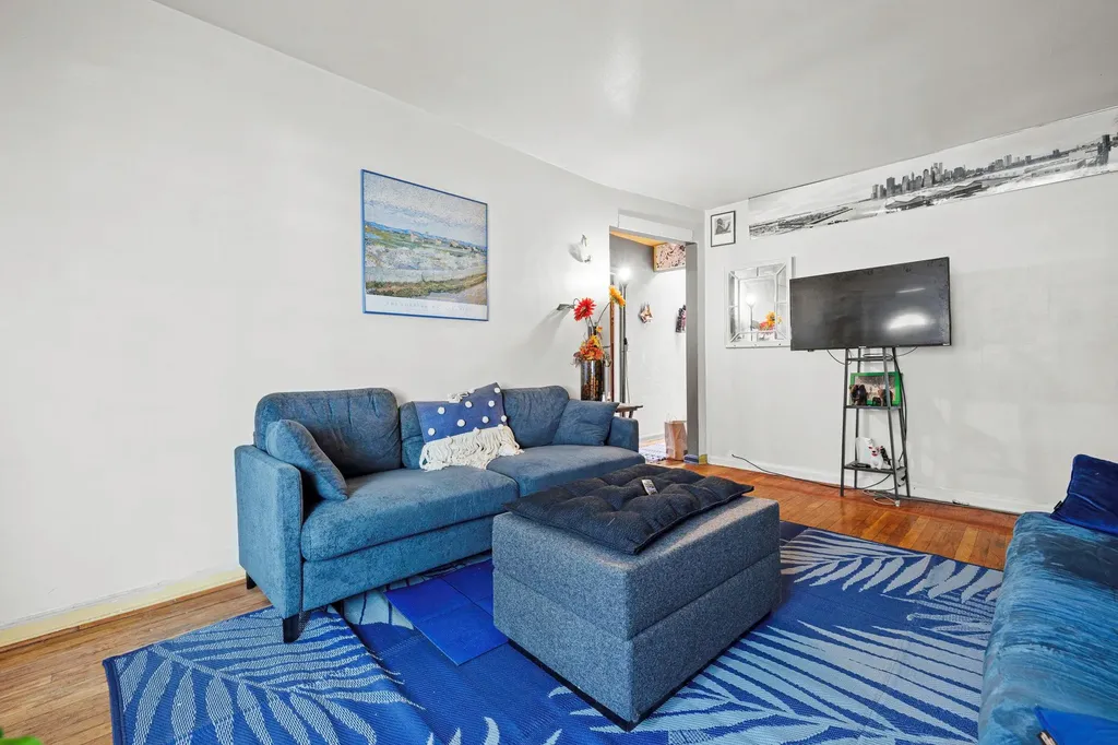 4331 Wilder Avenue Bronx NY 10466