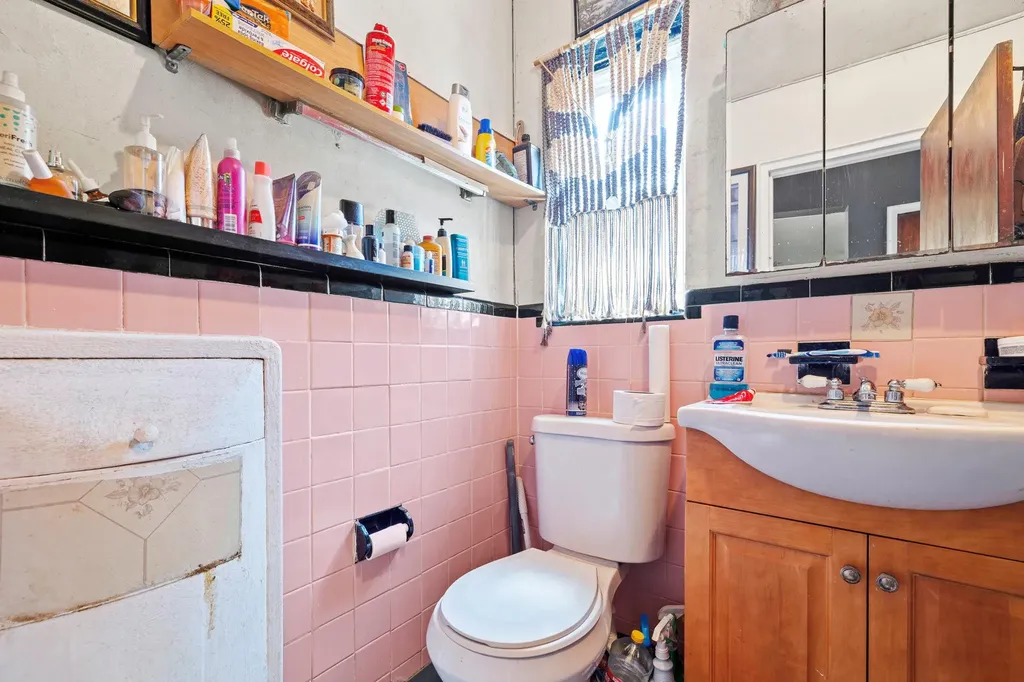 4331 Wilder Avenue Bronx NY 10466