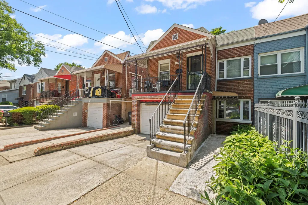 4331 Wilder Avenue Bronx NY 10466