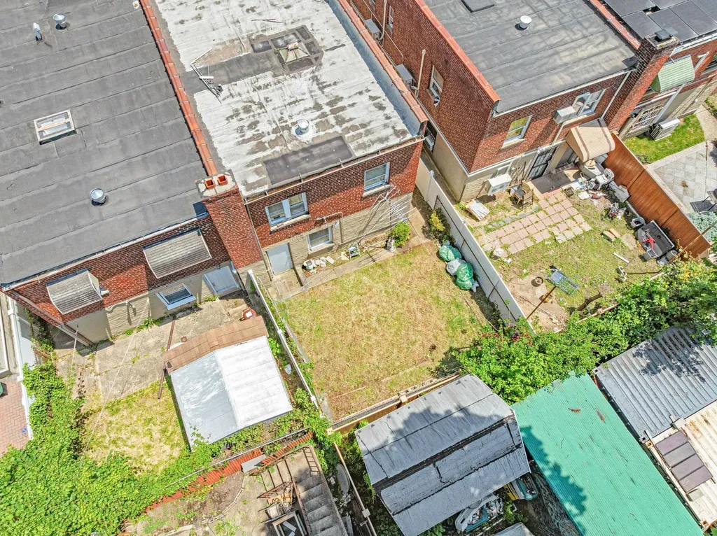 4331 Wilder Avenue Bronx NY 10466
