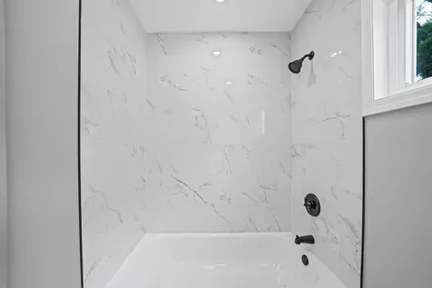 1090 Brookdale Avenue Bay Shore NY 11706