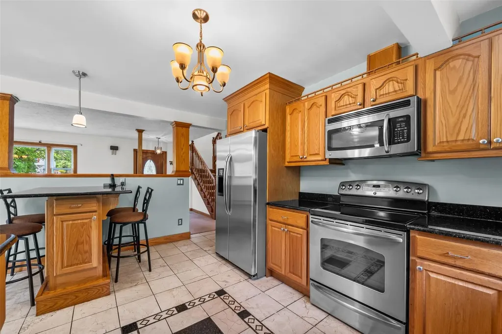 33 Mccall Place Newburgh NY 12550