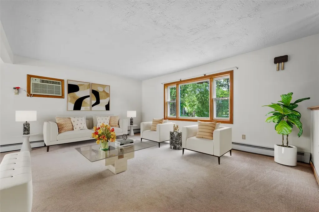 33 Mccall Place Newburgh NY 12550