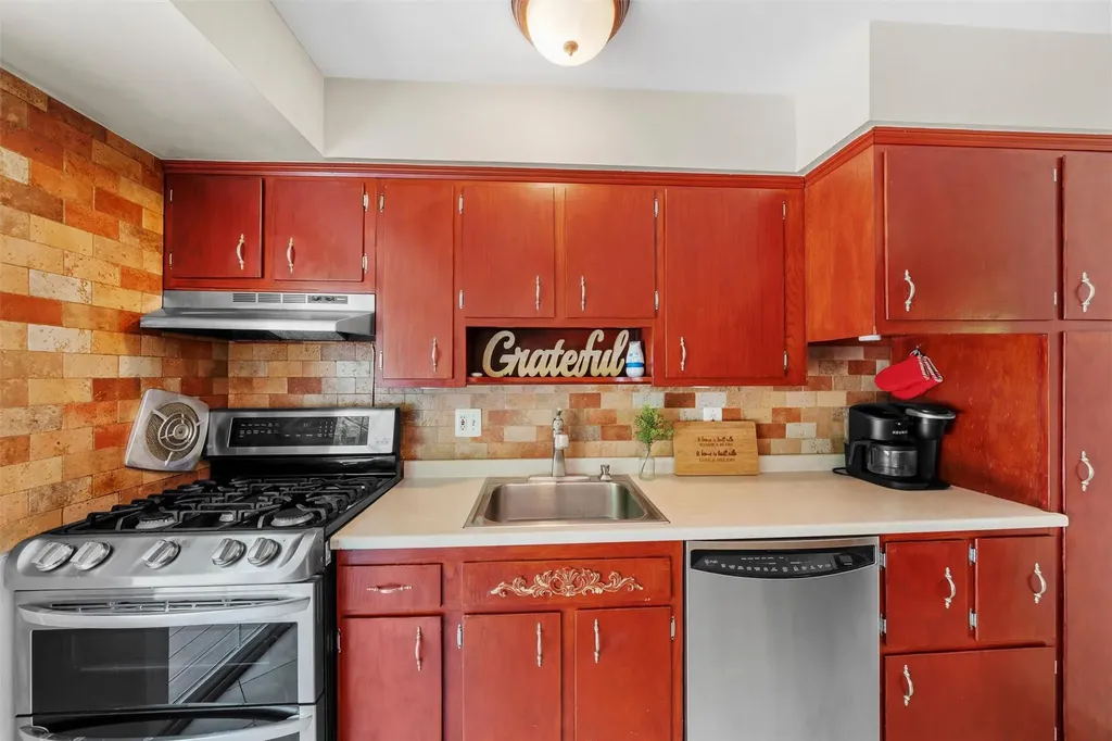 154 Meadow Lark Road Montgomery NY 12549
