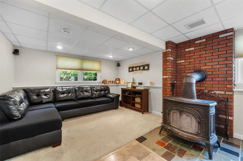 154 Meadow Lark Road Montgomery NY 12549