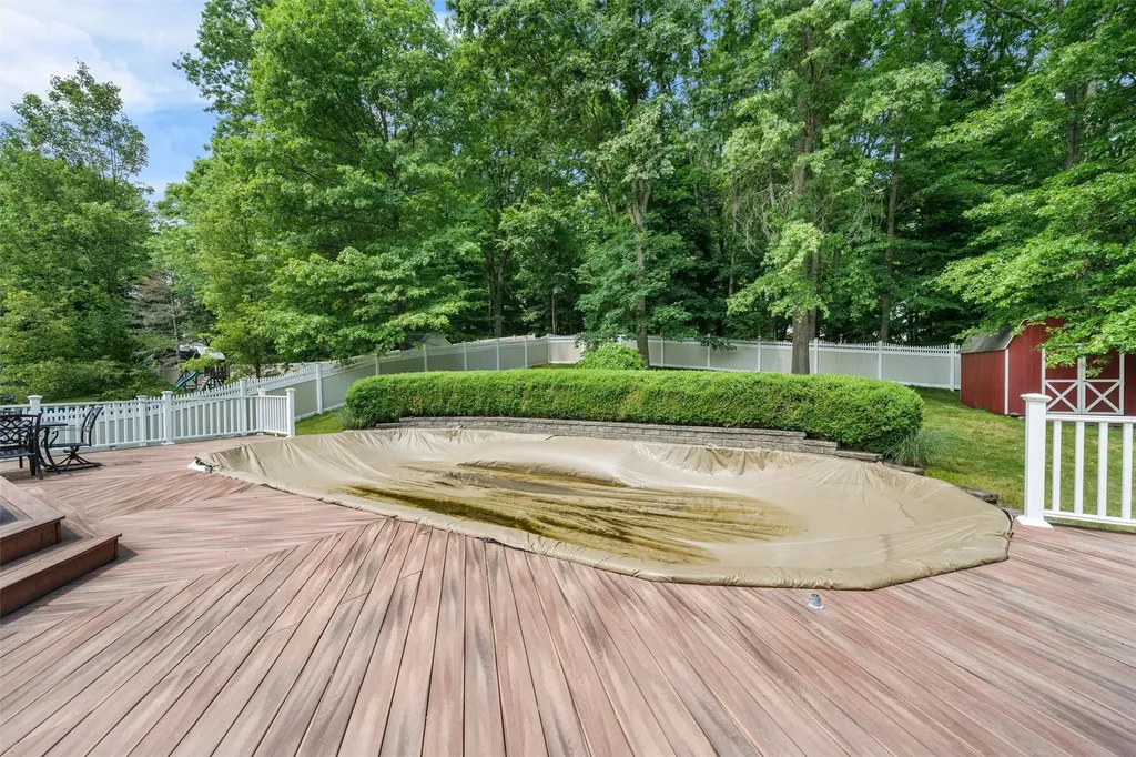 154 Meadow Lark Road Montgomery NY 12549