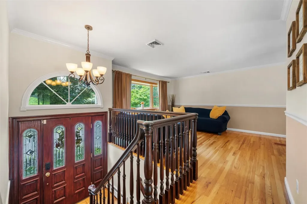 154 Meadow Lark Road Montgomery NY 12549