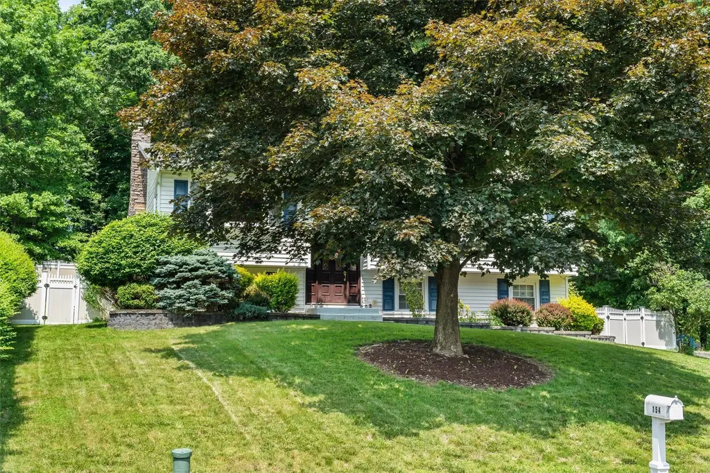 154 Meadow Lark Road Montgomery NY 12549