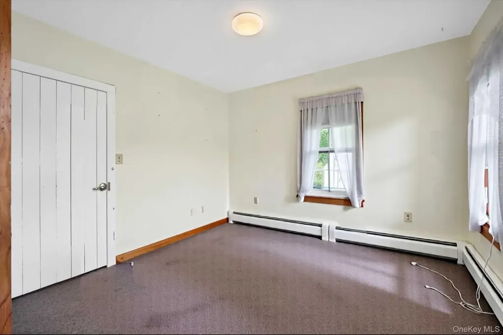 1-7 West Road Pleasant Valley NY 12569