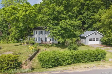 1-7 West Road Pleasant Valley NY 12569