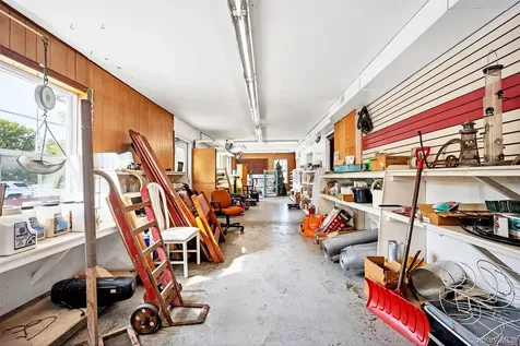 1-7 West Road Pleasant Valley NY 12569
