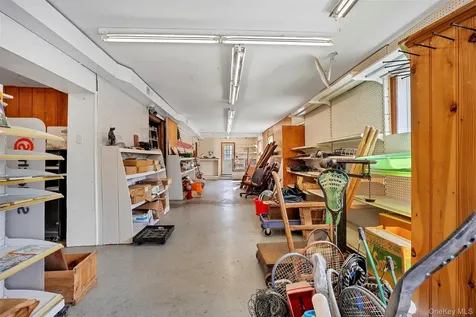 1-7 West Road Pleasant Valley NY 12569