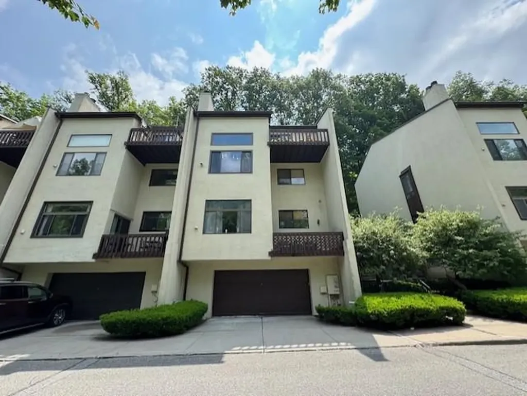 352 N Greeley Avenue Chappaqua NY 10514