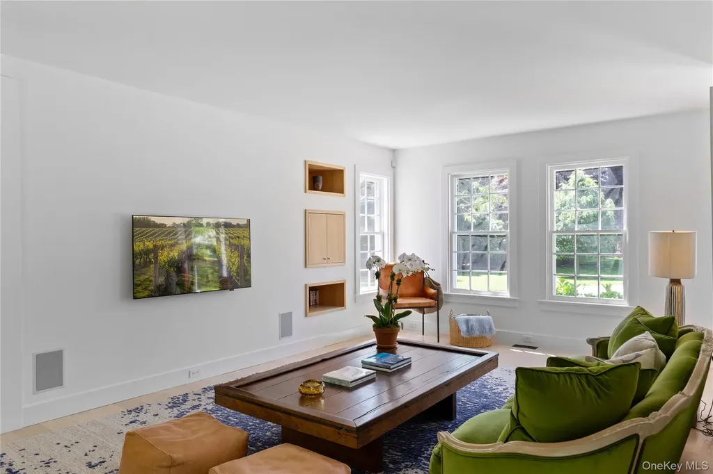 182 Church Lane Bridgehampton NY 11932