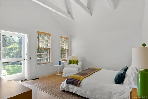 182 Church Lane Bridgehampton NY 11932