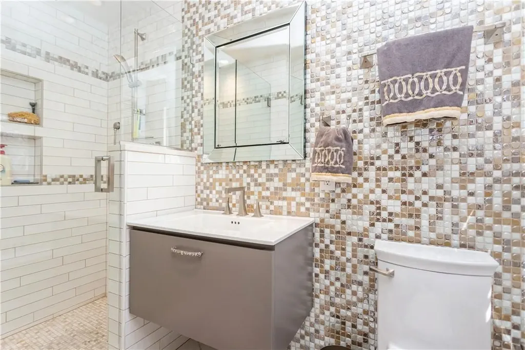 115 Oriole Road Yonkers NY 10701