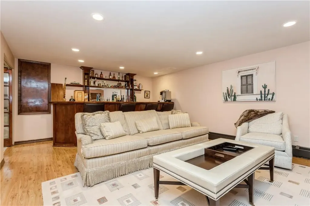 115 Oriole Road Yonkers NY 10701