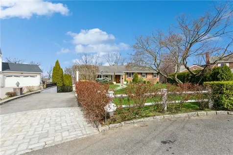 115 Oriole Road Yonkers NY 10701