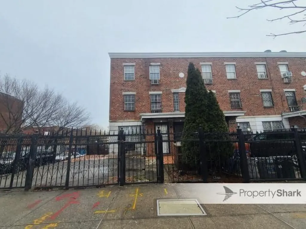 2008 Bathgate Avenue Bronx NY 10457