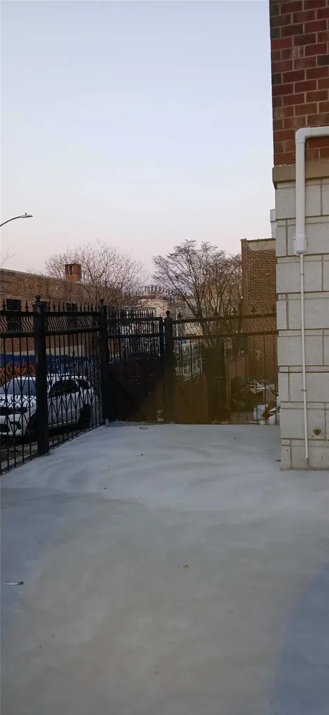 2008 Bathgate Avenue Bronx NY 10457
