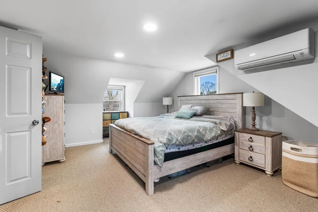 10 Bennett Avenue Patchogue NY 11772