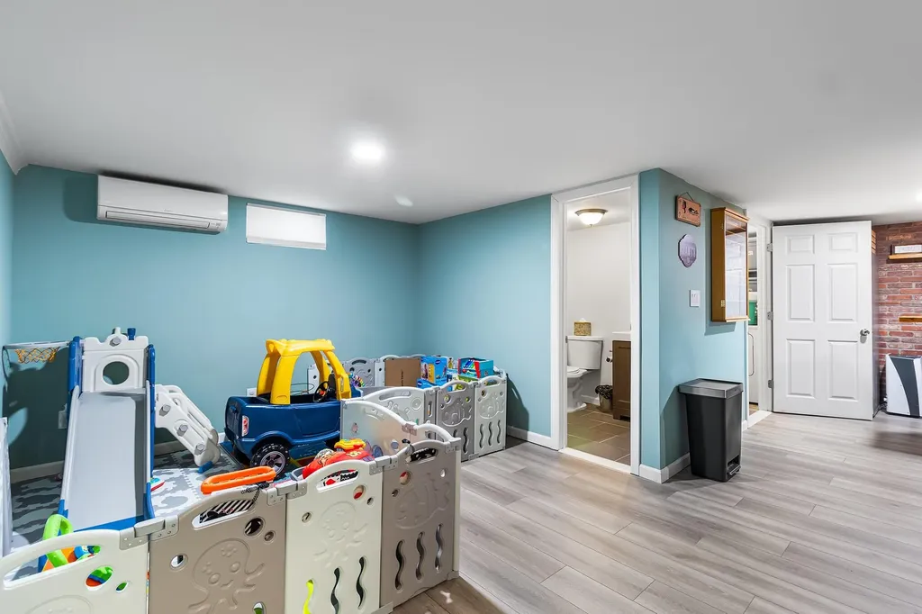 10 Bennett Avenue Patchogue NY 11772