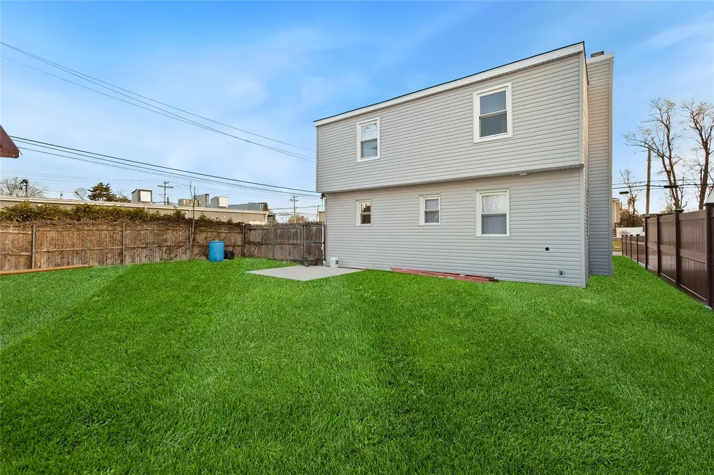9 Carman Boulevard Massapequa NY 11758