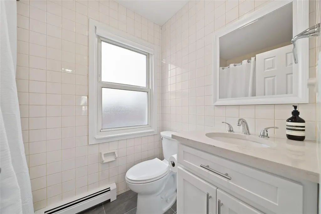9 Carman Boulevard Massapequa NY 11758