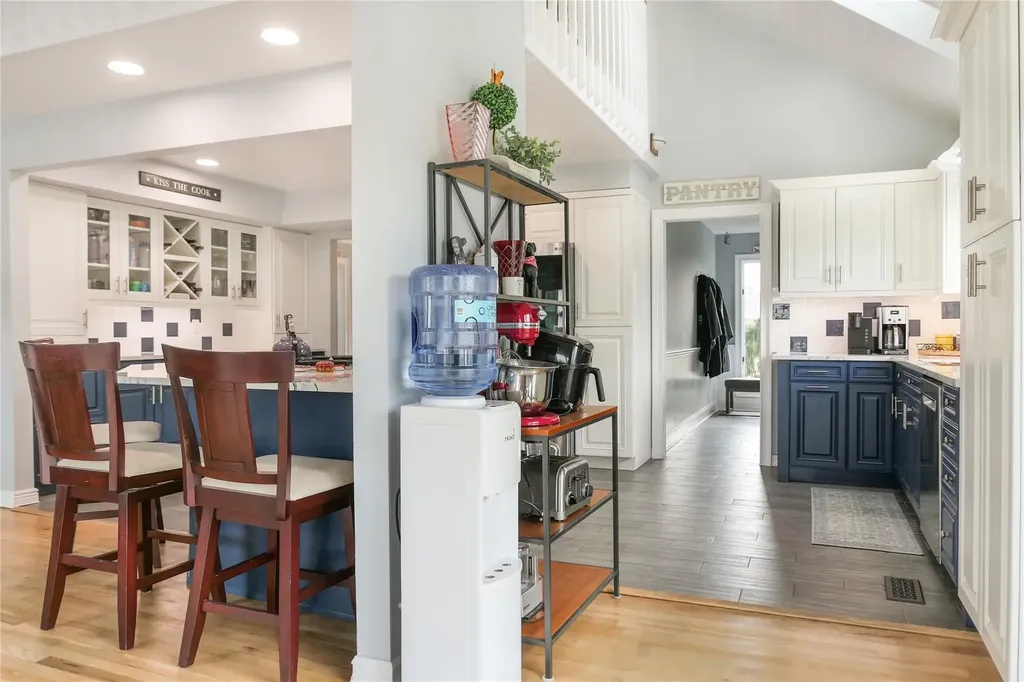 7 Buscher Court Brookhaven NY 11719
