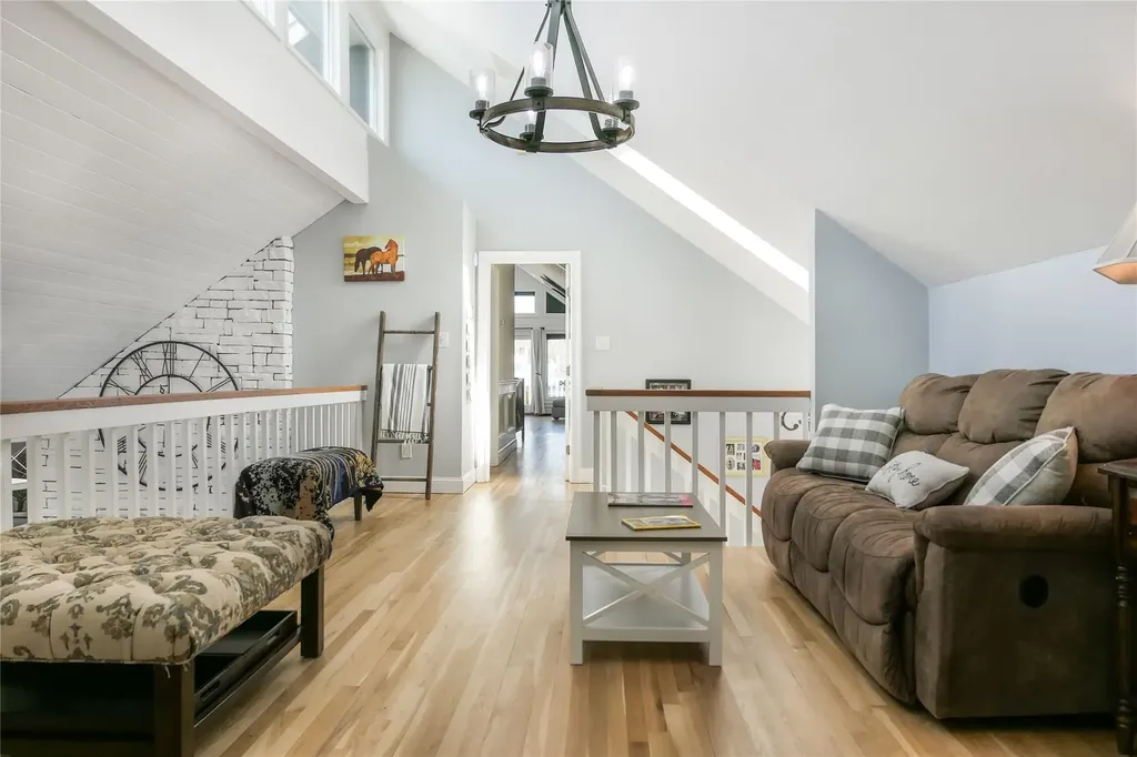 7 Buscher Court Brookhaven NY 11719