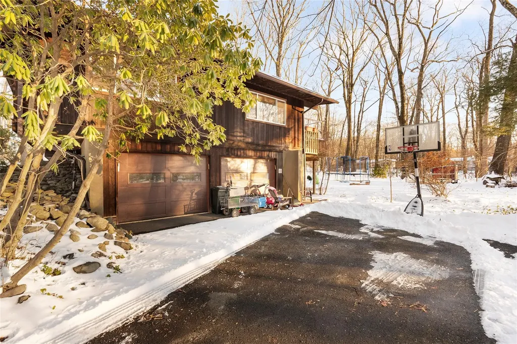 33 White Birch Drive Pomona NY 10970