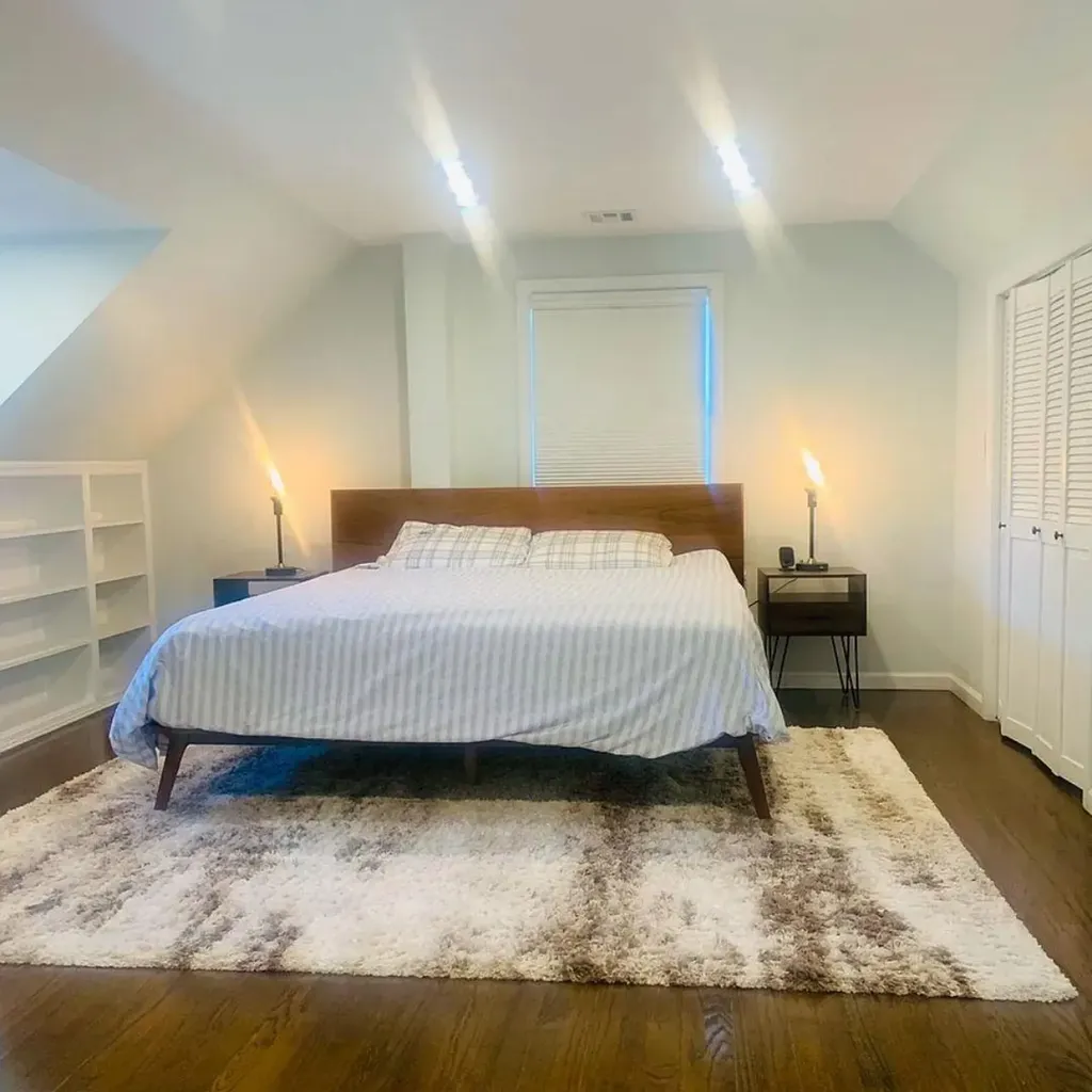 189 Elderberry Road Mineola NY 11501