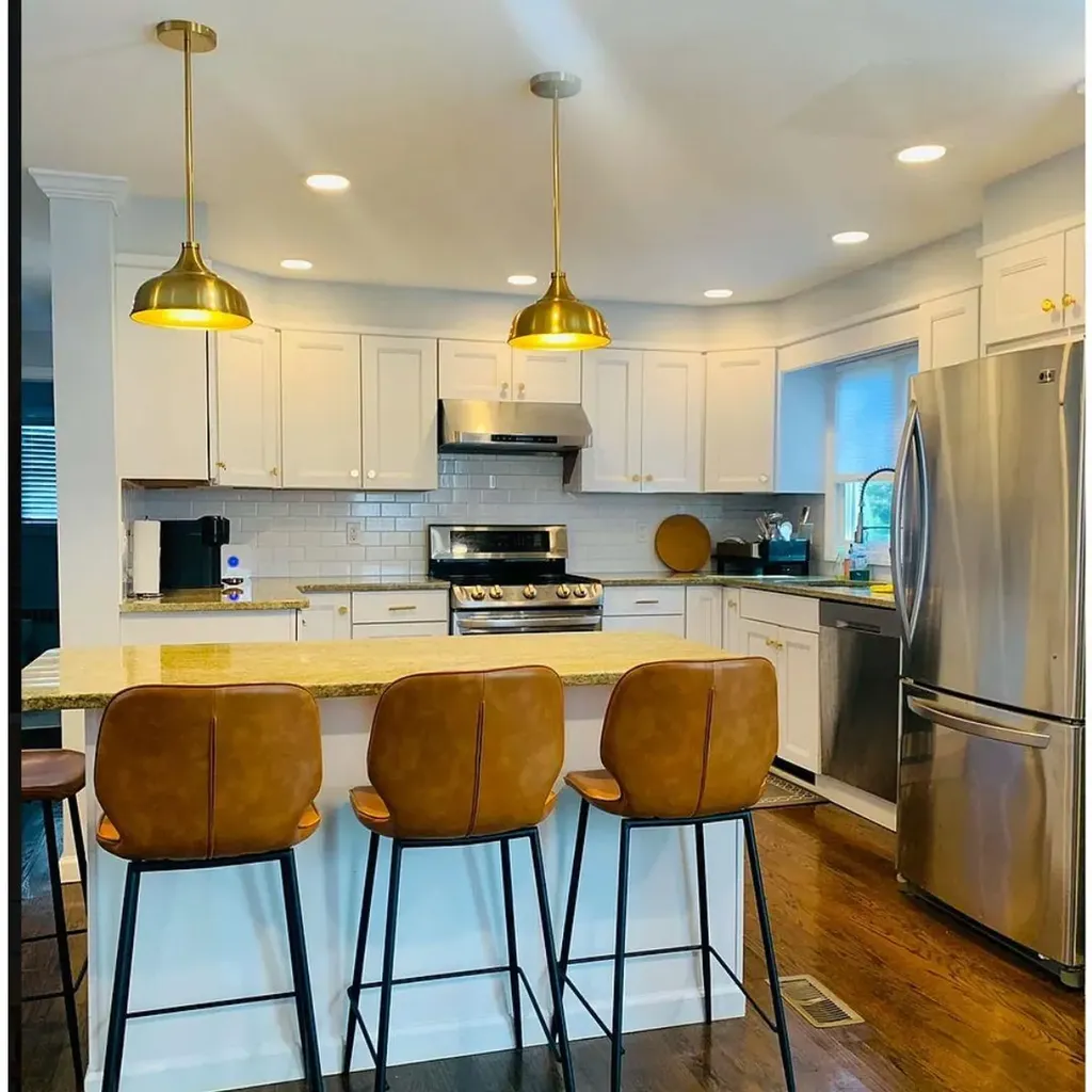 189 Elderberry Road Mineola NY 11501