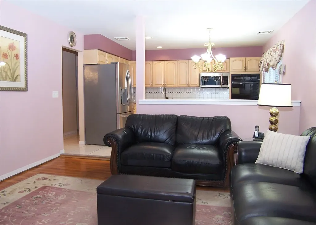 443 Lillian Boulevard Holbrook NY 11741