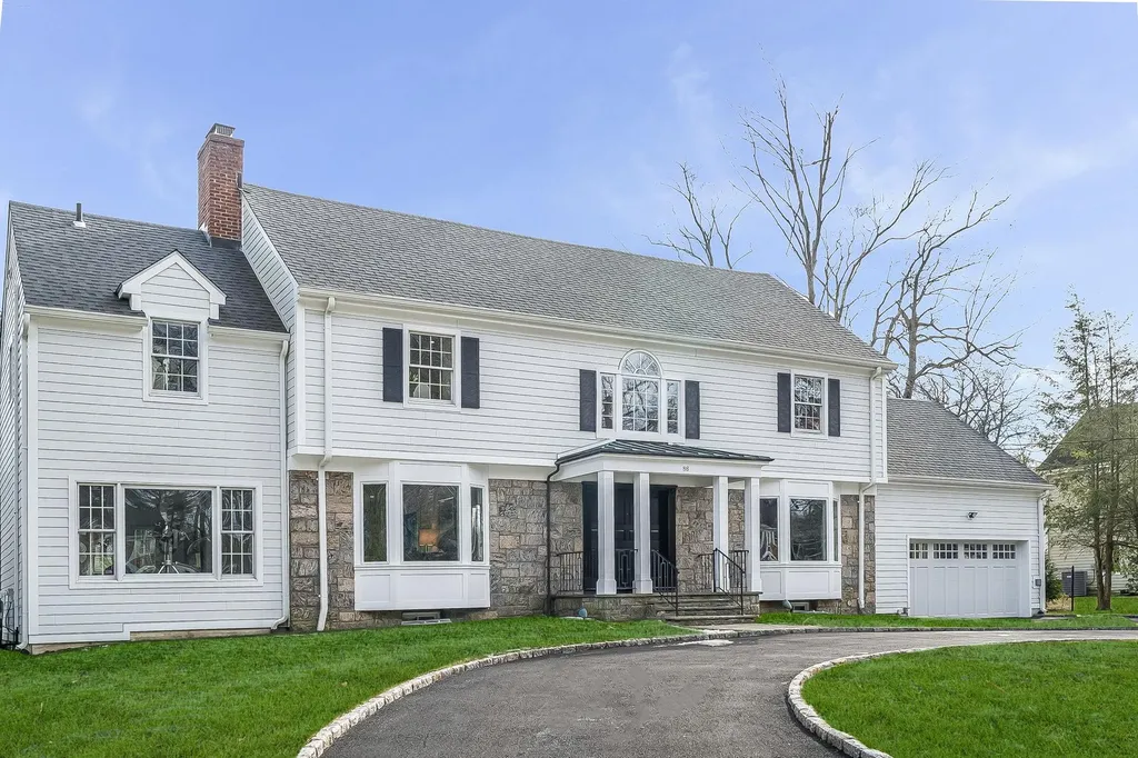 86 Catherine Road Scarsdale NY 10583